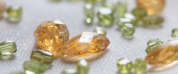orange-topaz-peridot-gemstones-1
